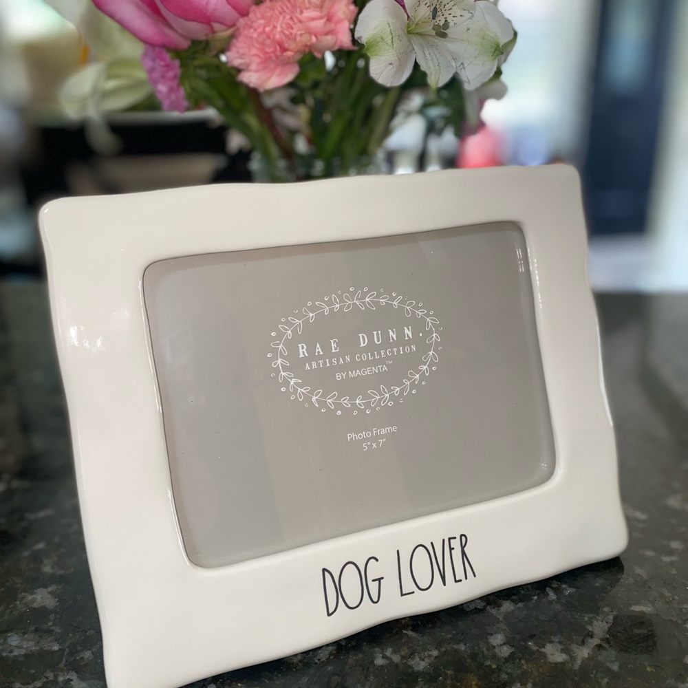 NWOT 🐶 RAE DUNN Dog Lover Frame